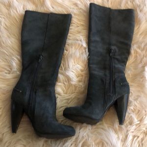 JS-Virnica 2 Midnight/Split Suede Boots